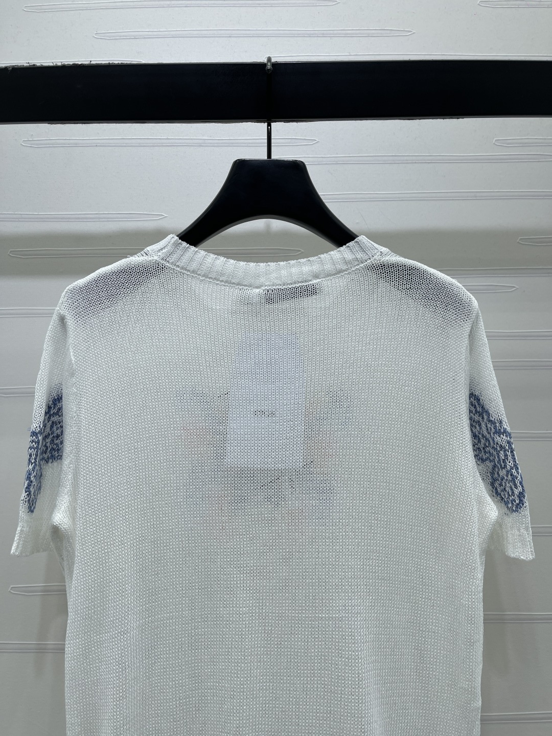 Women's short sleeves